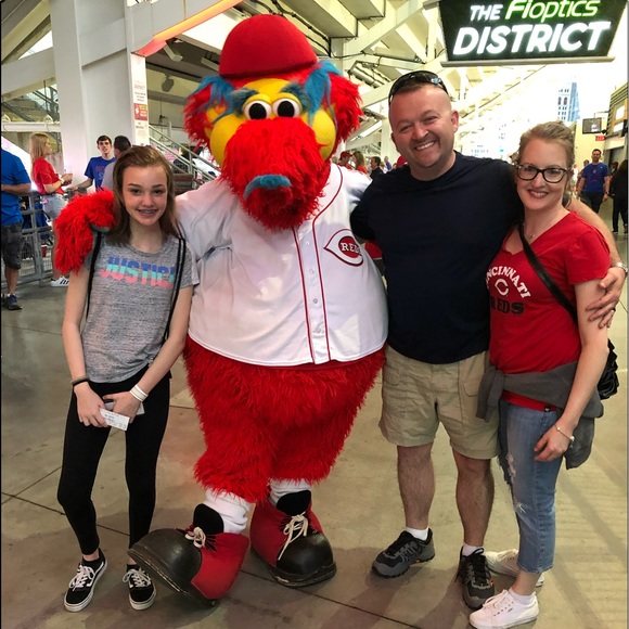 Meet your Posher, Jennifer - Picture 4 of 12